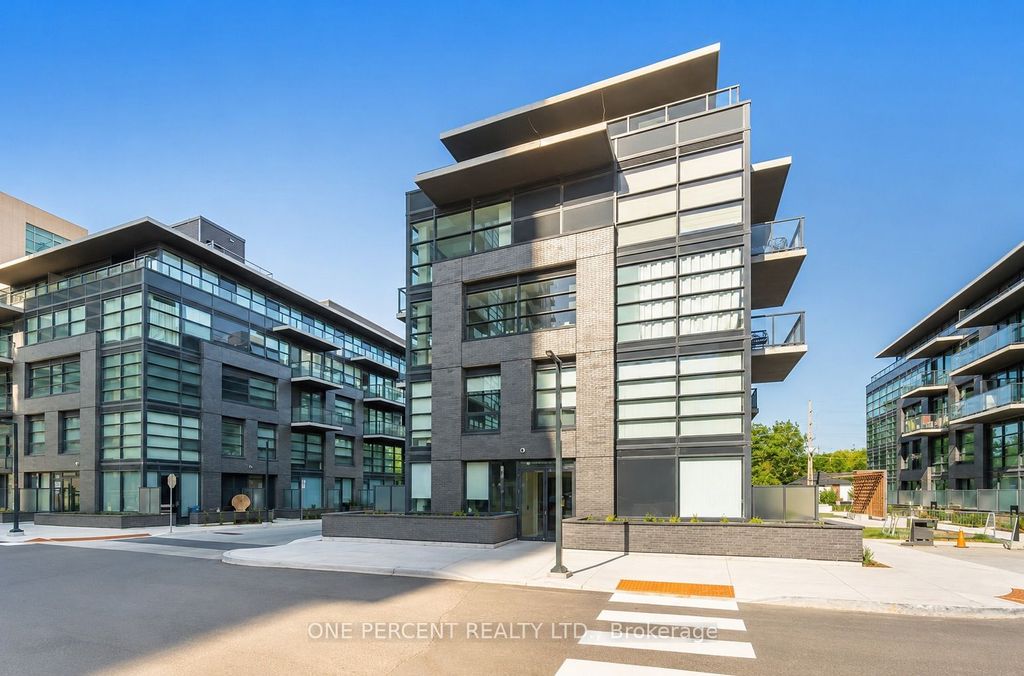 Photo of 1612 Charles Street #136C, Whitby, ON L1N 0P3 (MLS # E13087978)