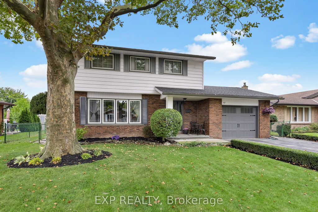 Photo of 147 Loyalist Drive, Welland, ON L3C 6A3 (MLS # X12781926)