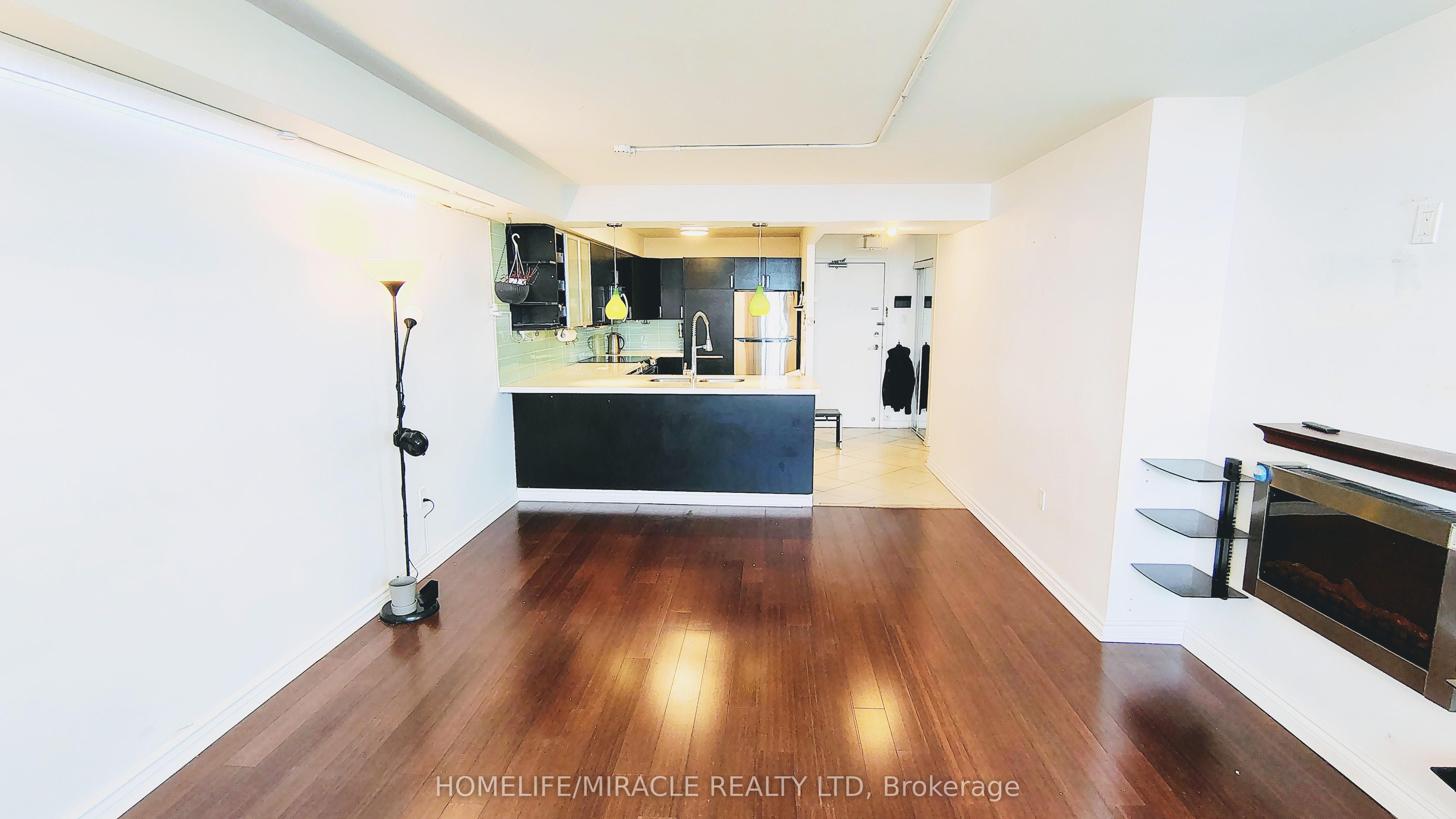 3845 Lake Shore Boulevard W 1512