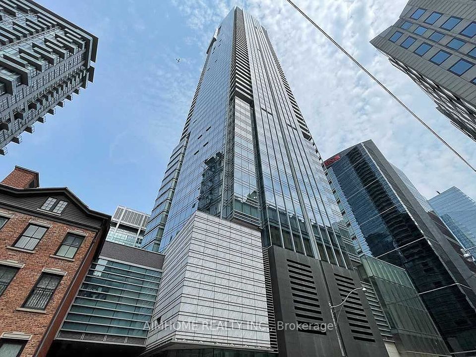 180 university Avenue 3604