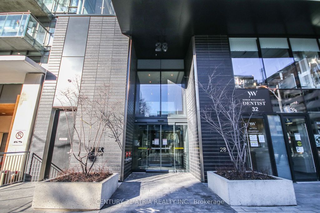 Photo of 28 Wellesley Street E #2110, Toronto, ON M4Y 0C4 (MLS # C12383242)