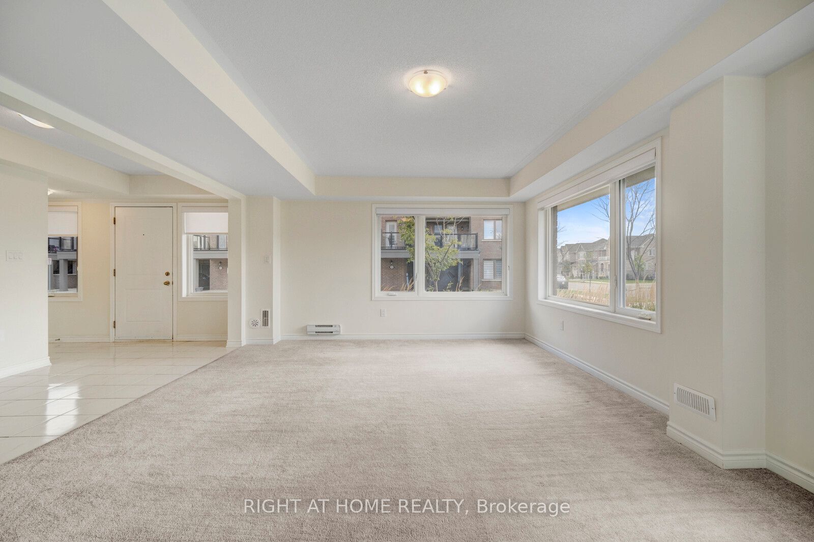 1125 Leger Way 7