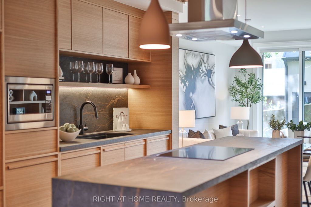 Photo of 444 Roxton Road, Toronto, ON M6G 3R4 (MLS # C13006338)