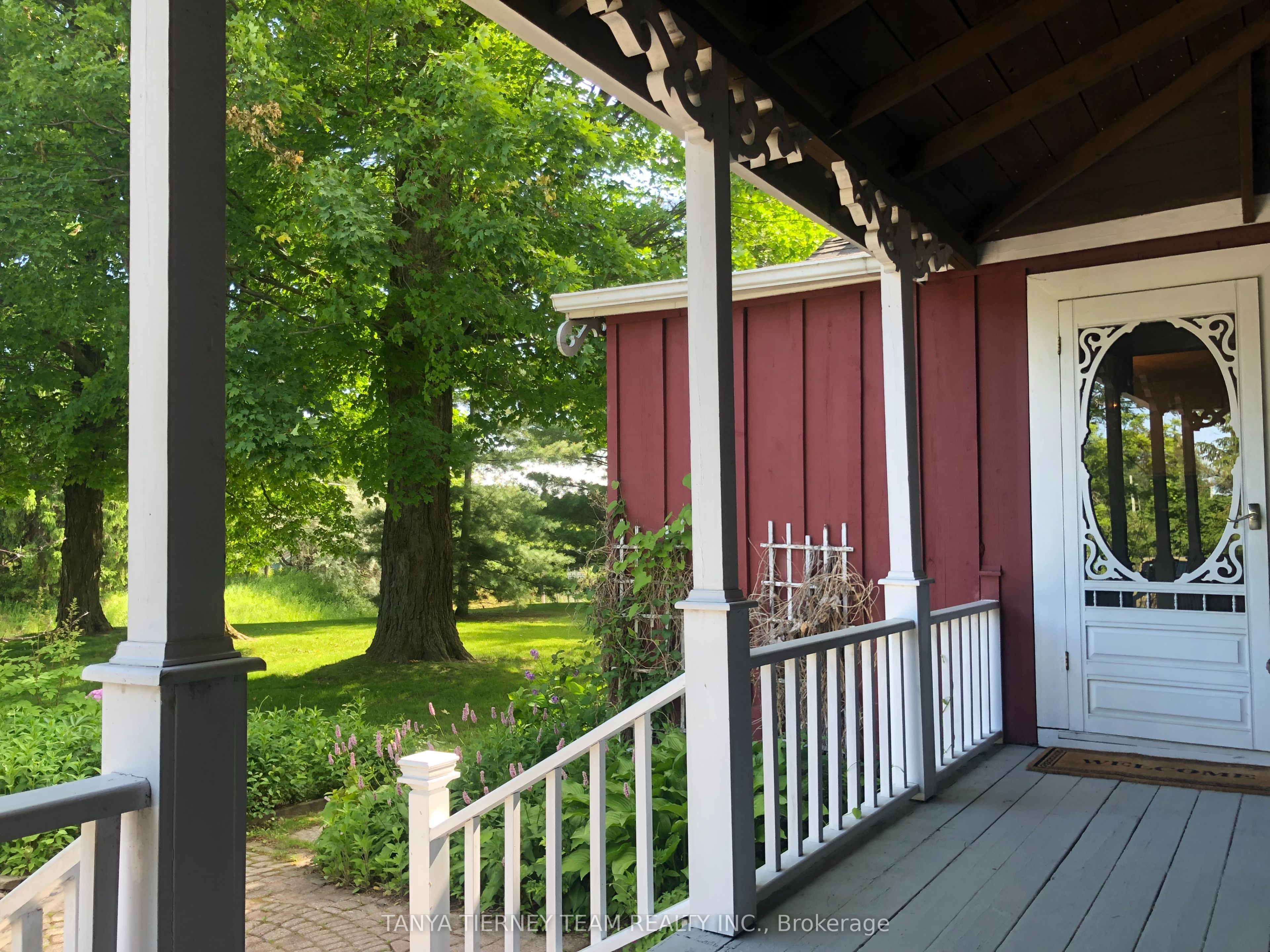 130 Myrtle Road E