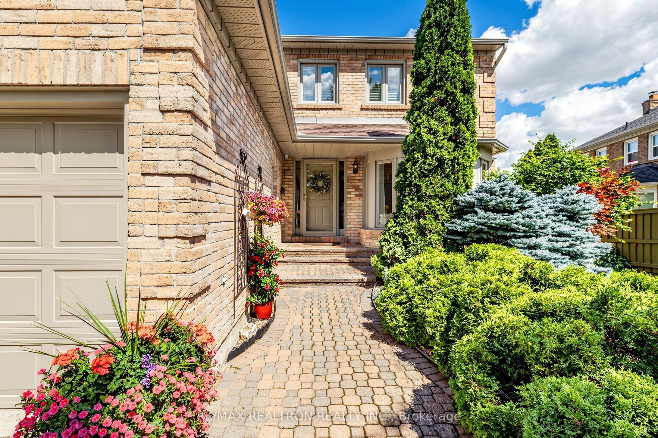 84 Ferndell Circle