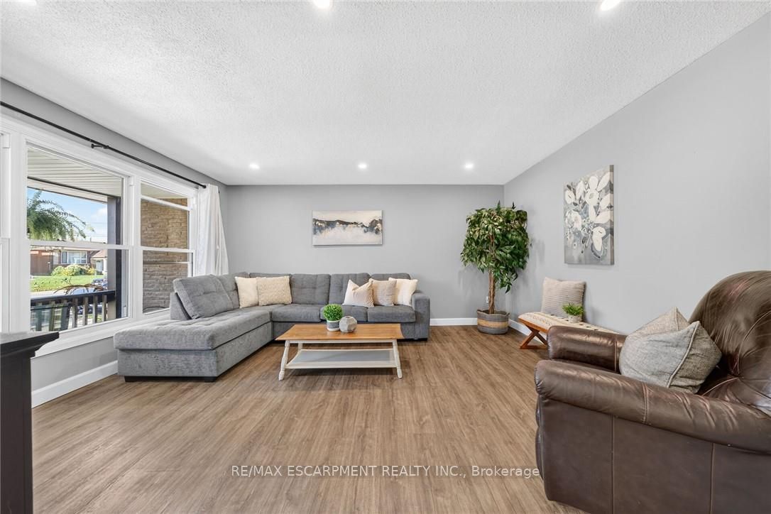 225 Maccrae Drive