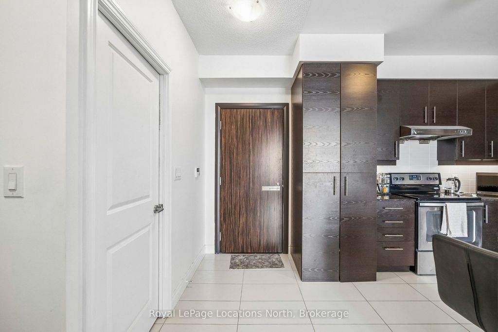 Photo of 277 South Park Road #810, Markham, ON L3T 0B7 (MLS # N12935566)