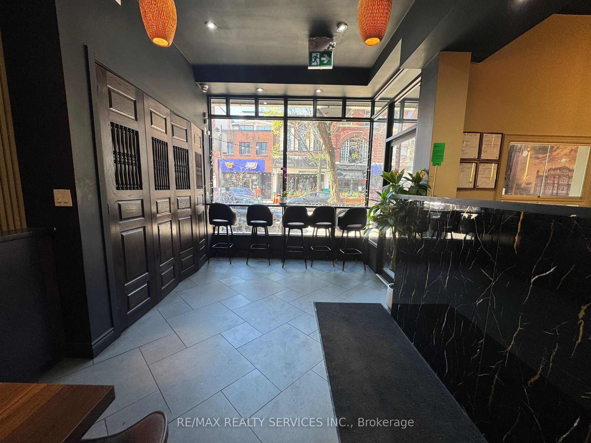 755 Queen Street E