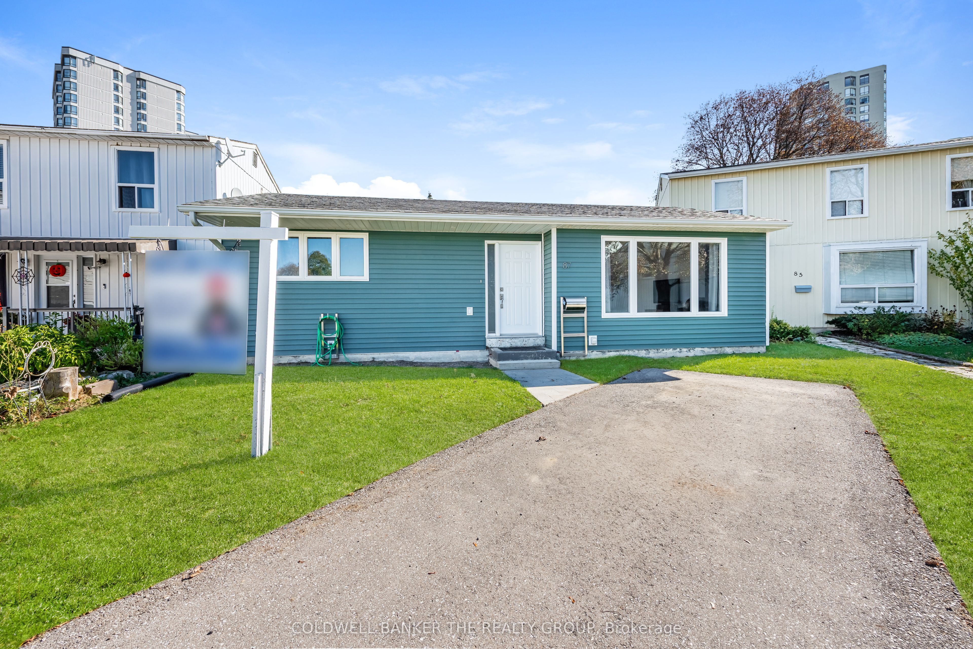 87 Huntingwood Crescent
