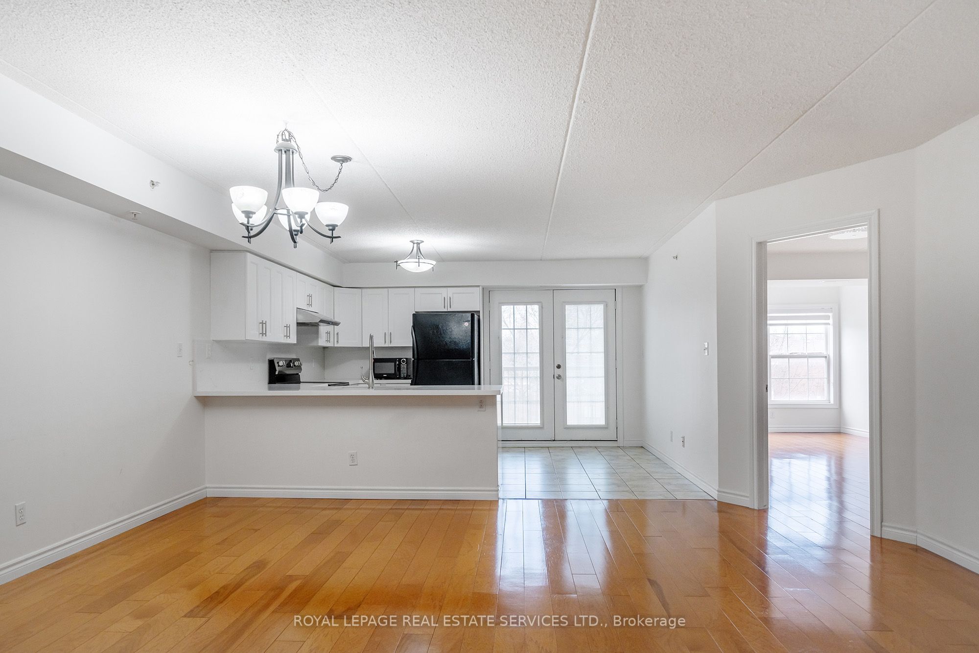 1460 Bishops Gate 212