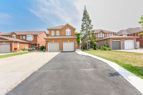 3826 Allcroft Road Mississauga ON L5N 6V6