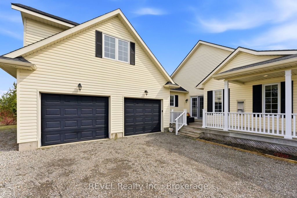 Photo of 17 Stonehaven Road, Haldimand, ON N1A 2W6 (MLS # X13008248)