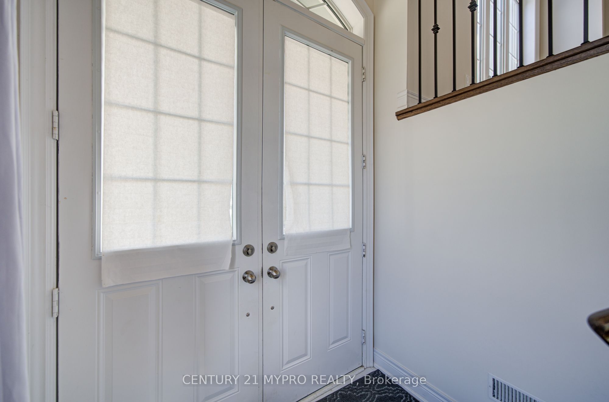 7 Latchford Lane