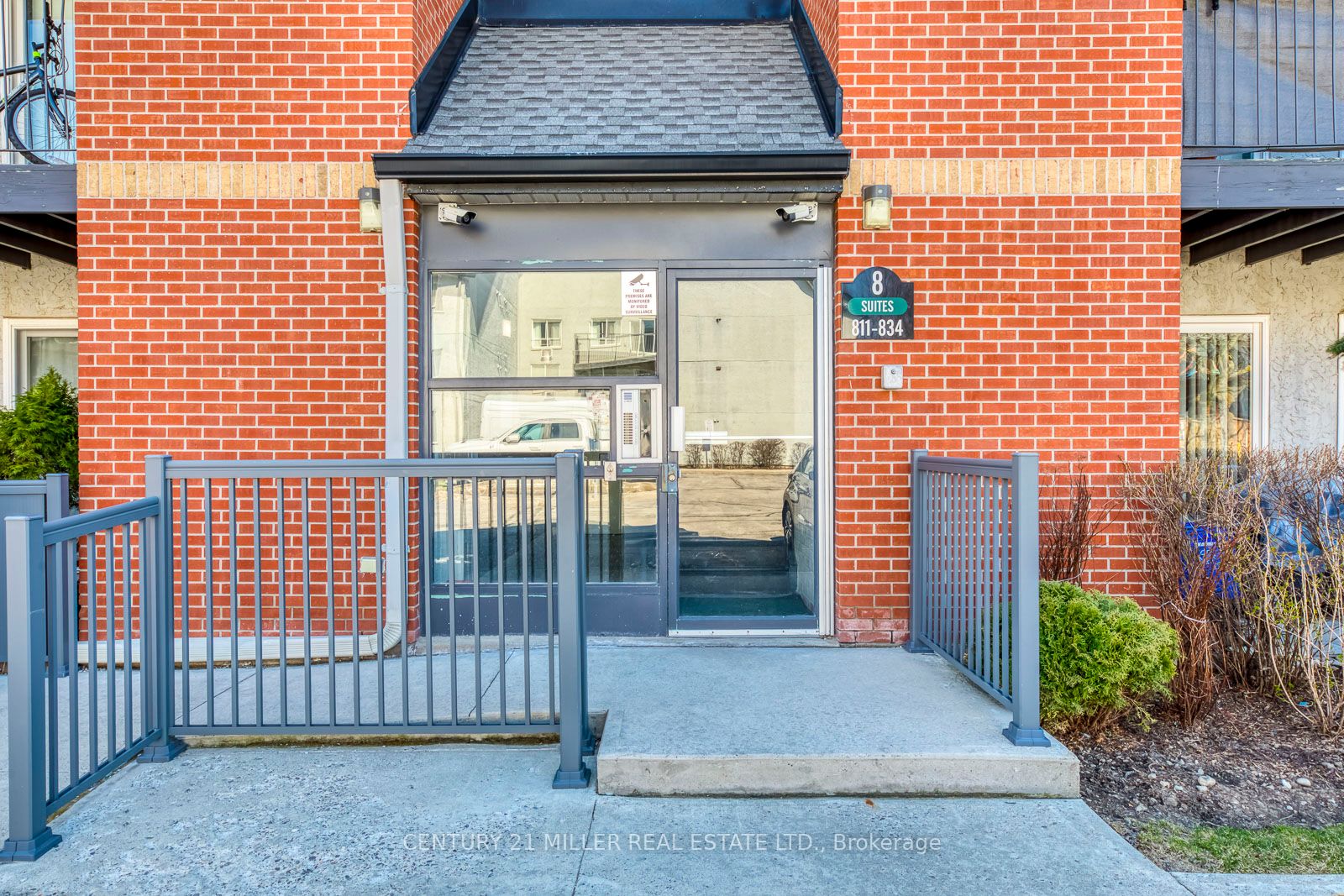 1450 Glen Abbey Gate 823