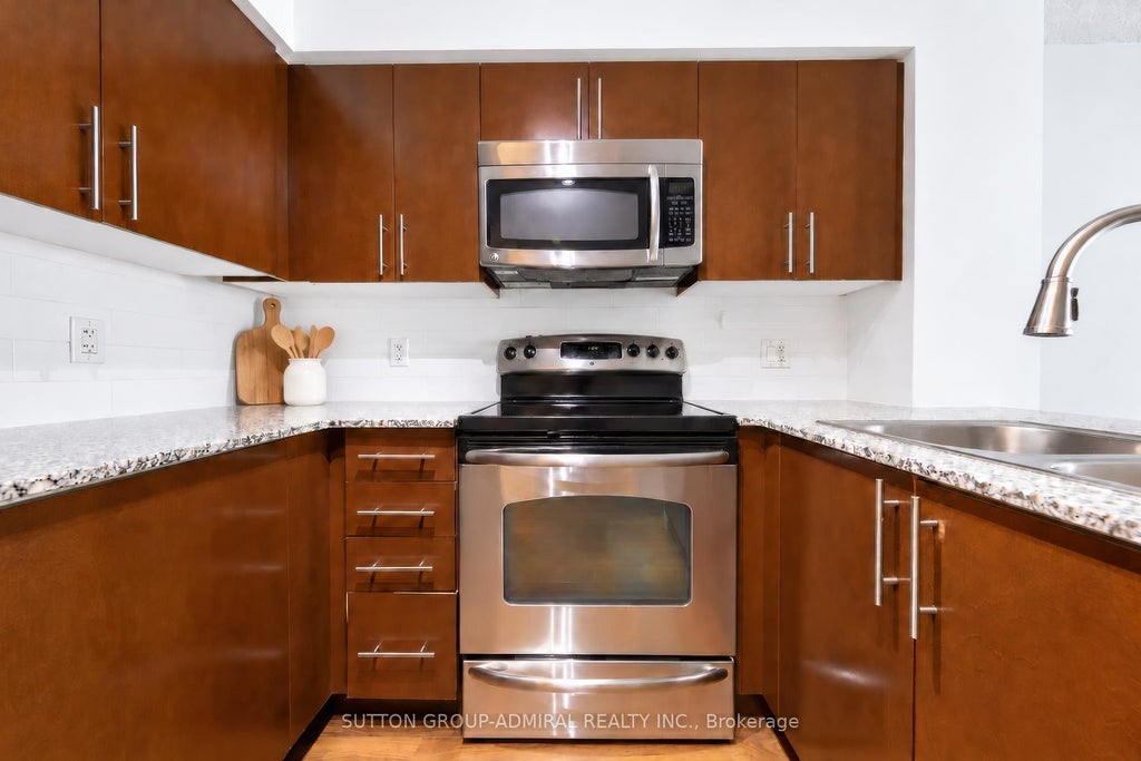 Photo of 2191 Yonge Street #3210, Toronto, ON M4S 3H8 (MLS # C13847672)