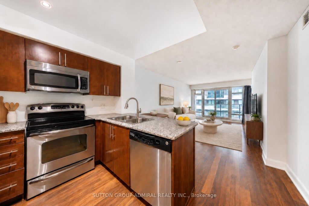Photo of 2191 Yonge Street #3210, Toronto, ON M4S 3H8 (MLS # C13847672)