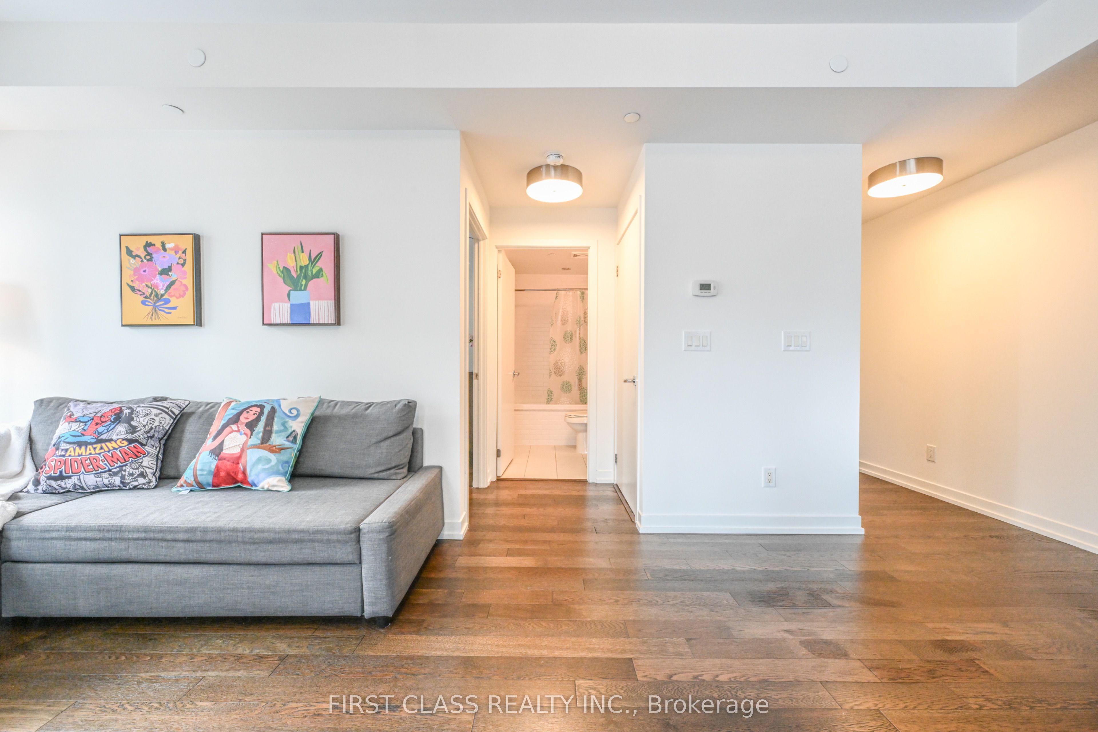 21 Widmer Street 2109