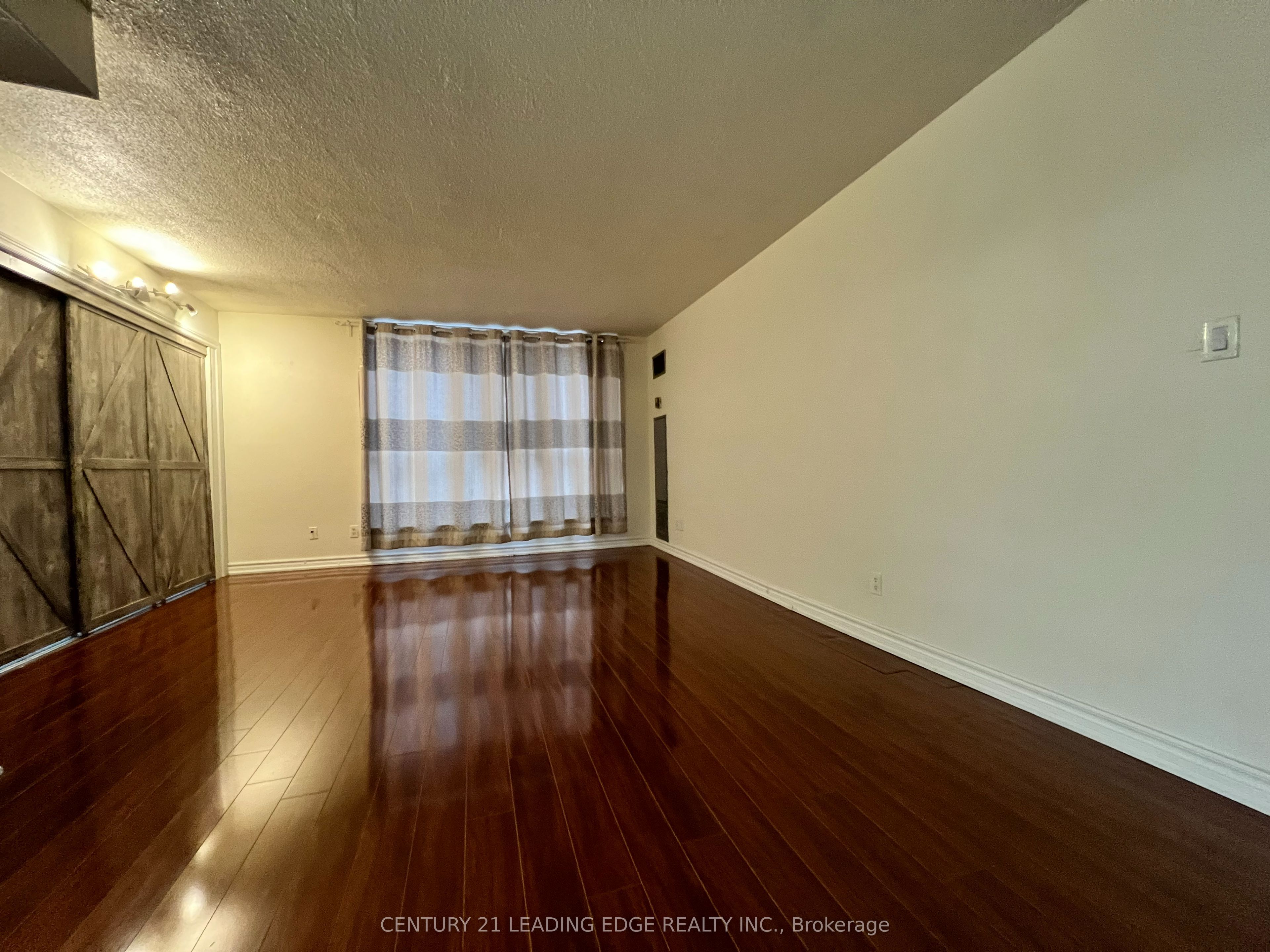 55 Bamburgh Circle 414