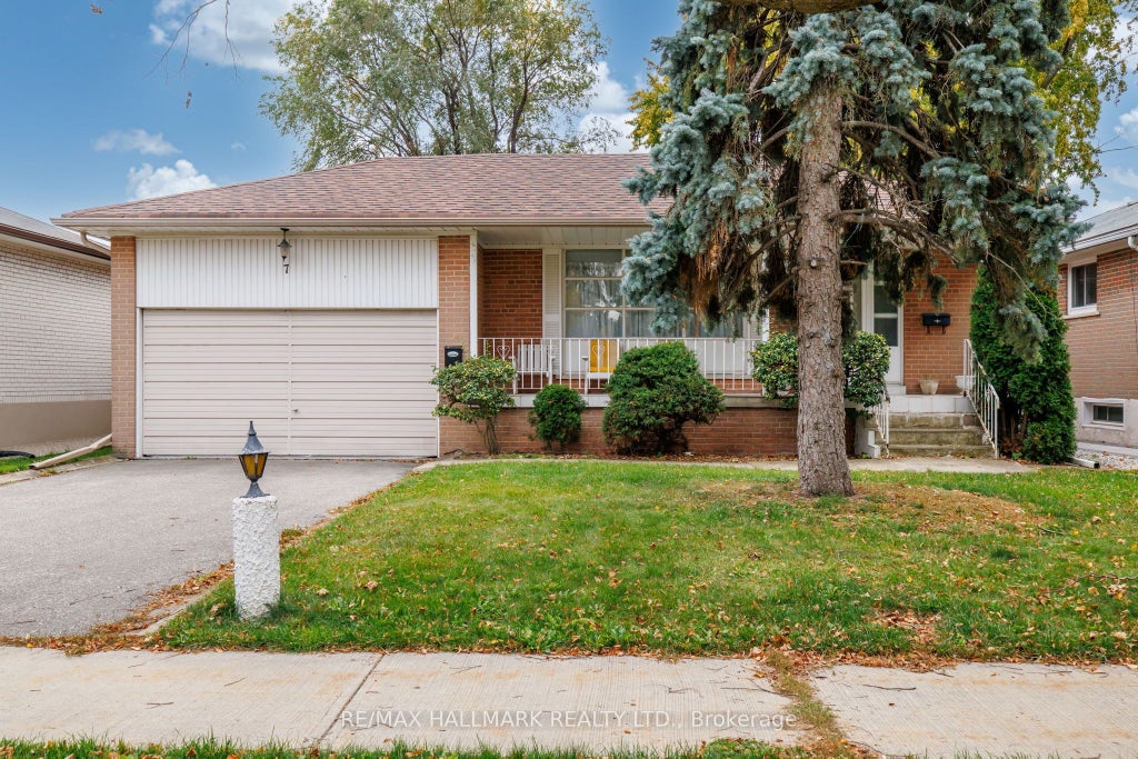 Photo of 7 Mancroft Crescent, Toronto, ON M9W 3G1 (MLS # W14130988)
