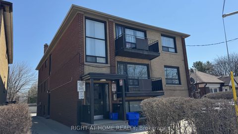 139 Royal York Road Unit 4 Toronto ON M8V 2T9