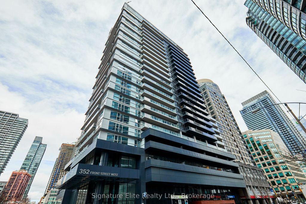 Photo of 352 Front Street W #2214, Toronto, ON M5V 0K3 (MLS # C12528832)