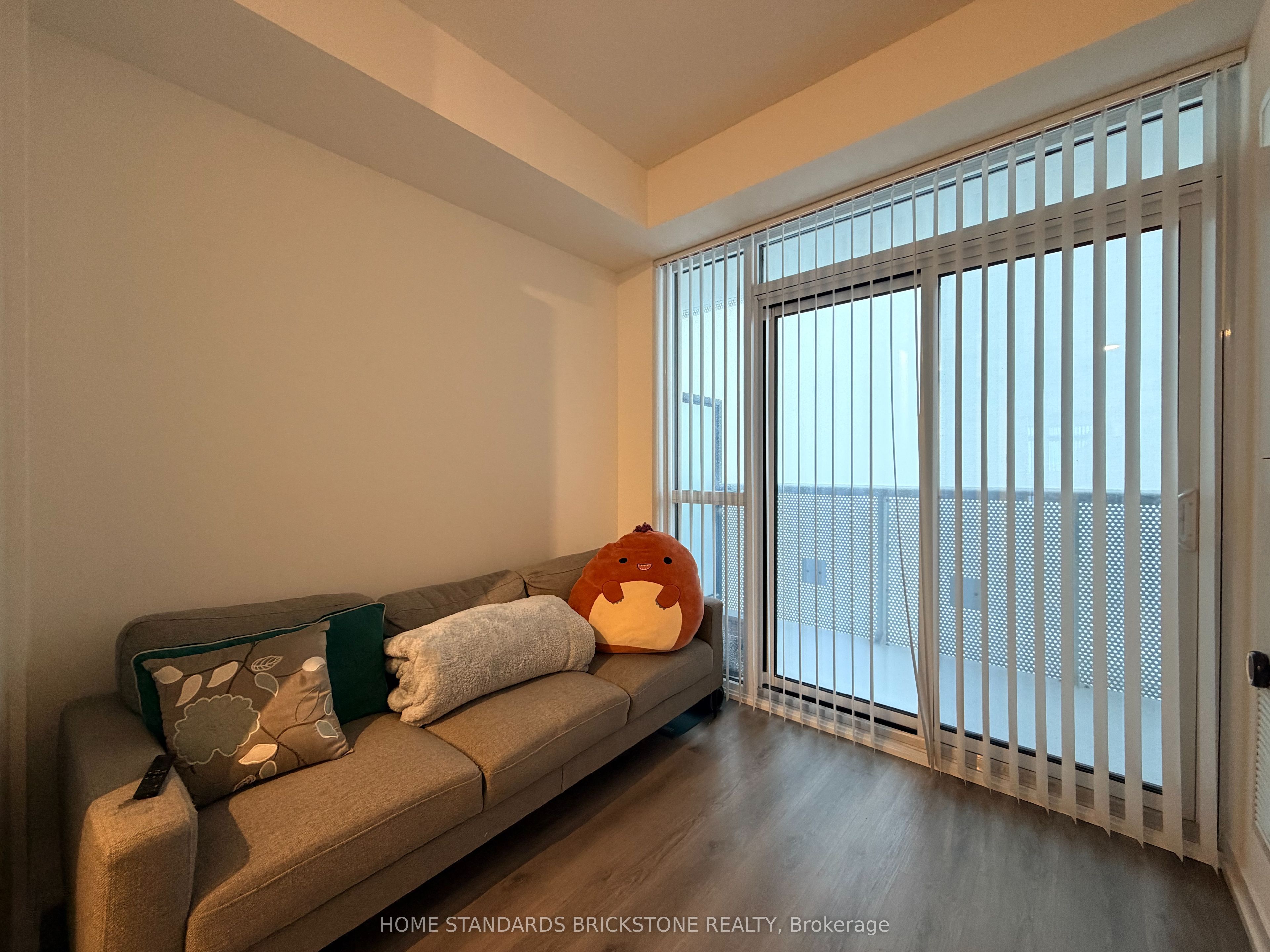 225 Commerce Street 2907