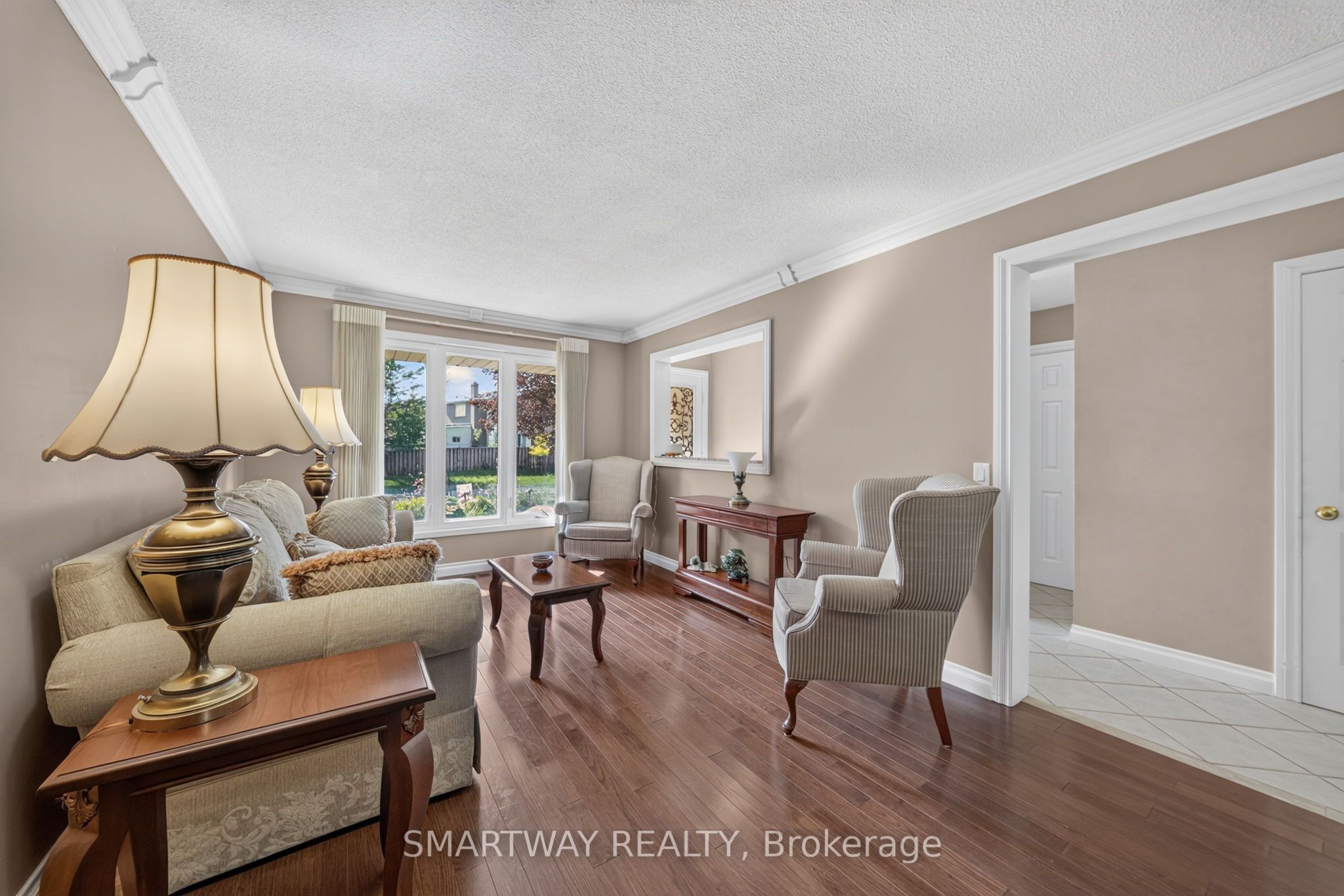 102 Rawling Crescent