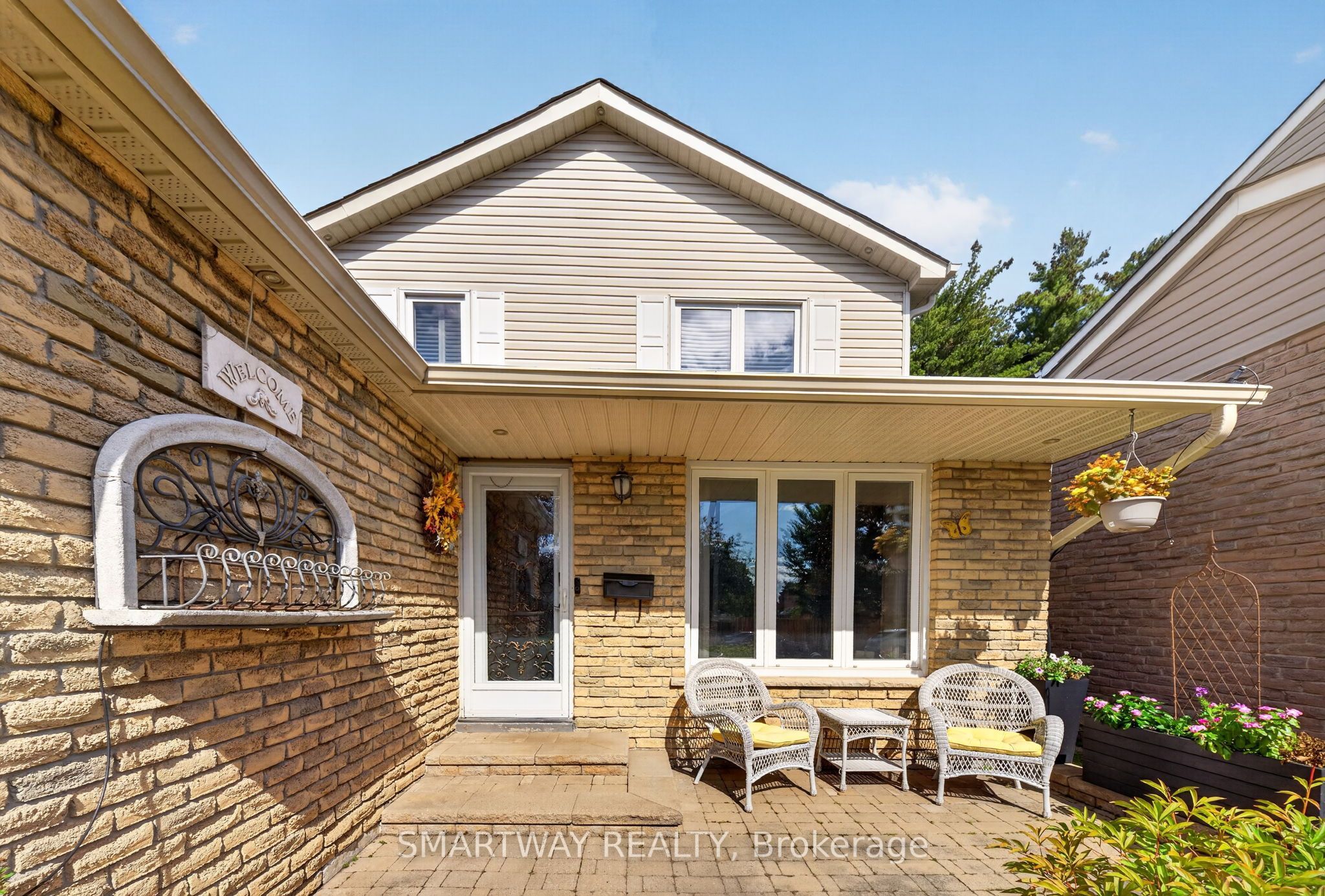102 Rawling Crescent