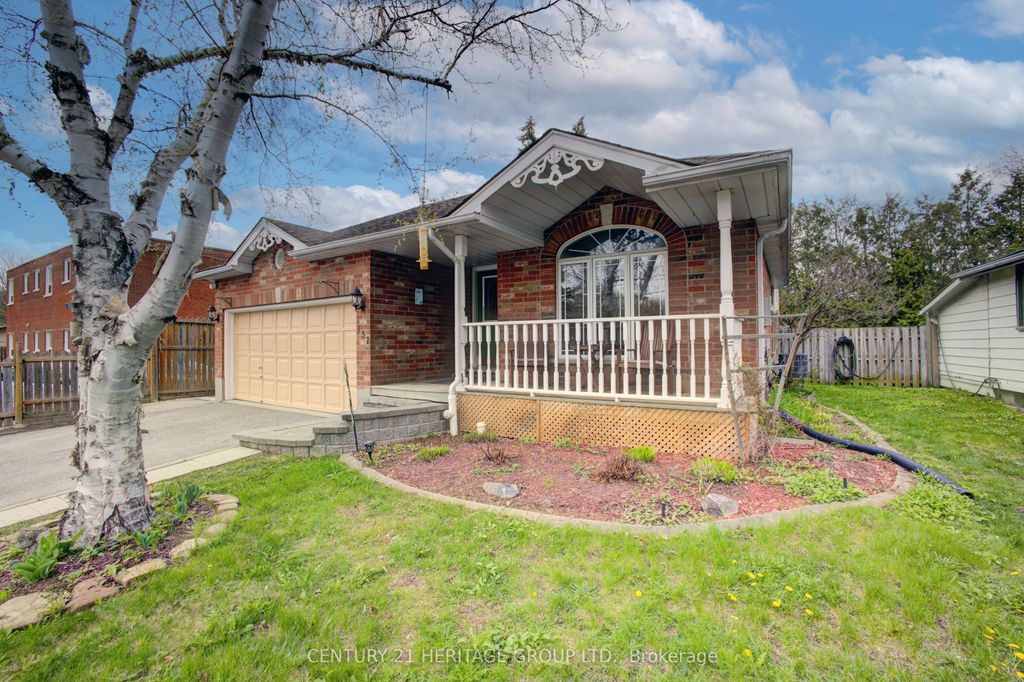 Photo of 137 Queen Street, New Tecumseth, ON L9R 1K4 (MLS # N13100398)