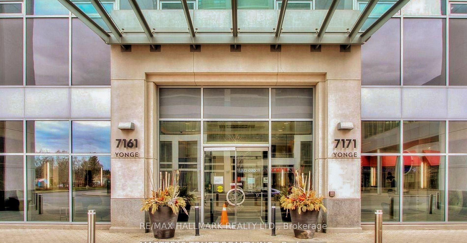 7161 Yonge Street 2629