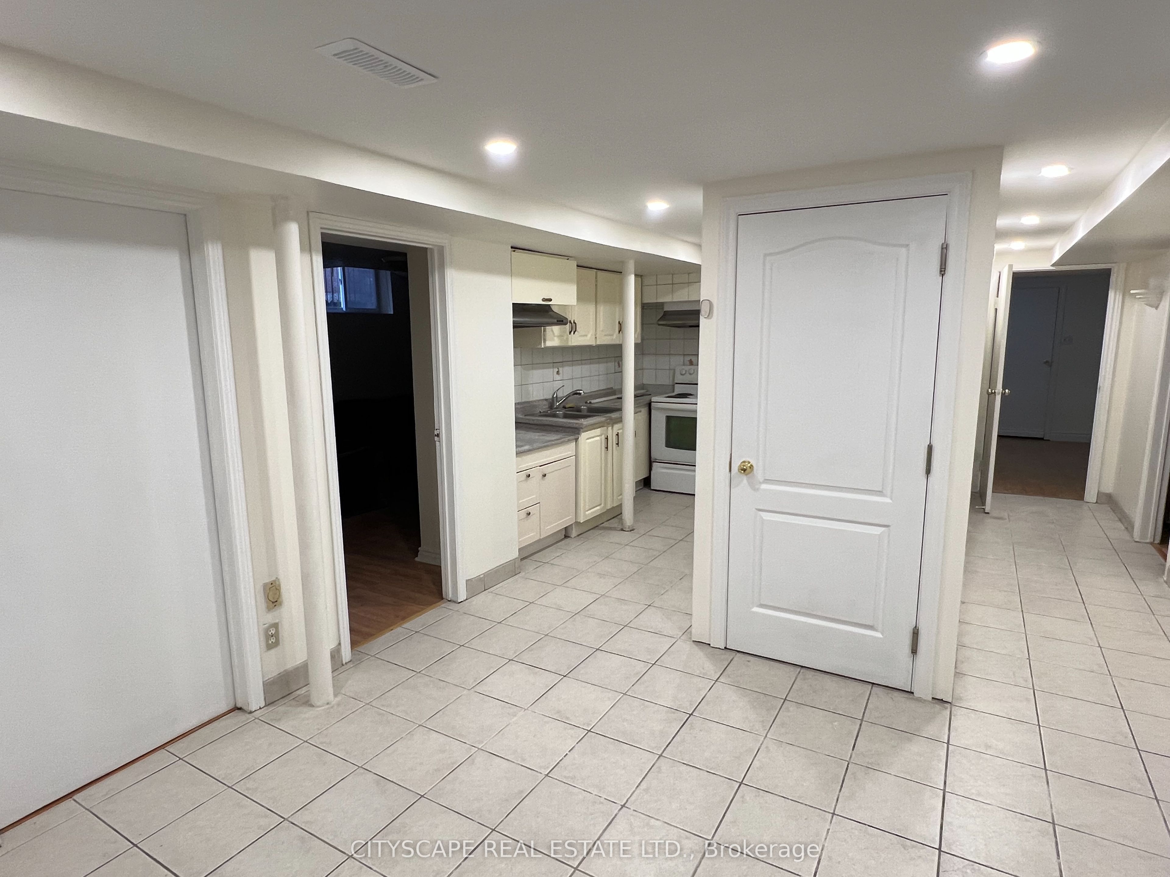 4813 Creditview Road Basement