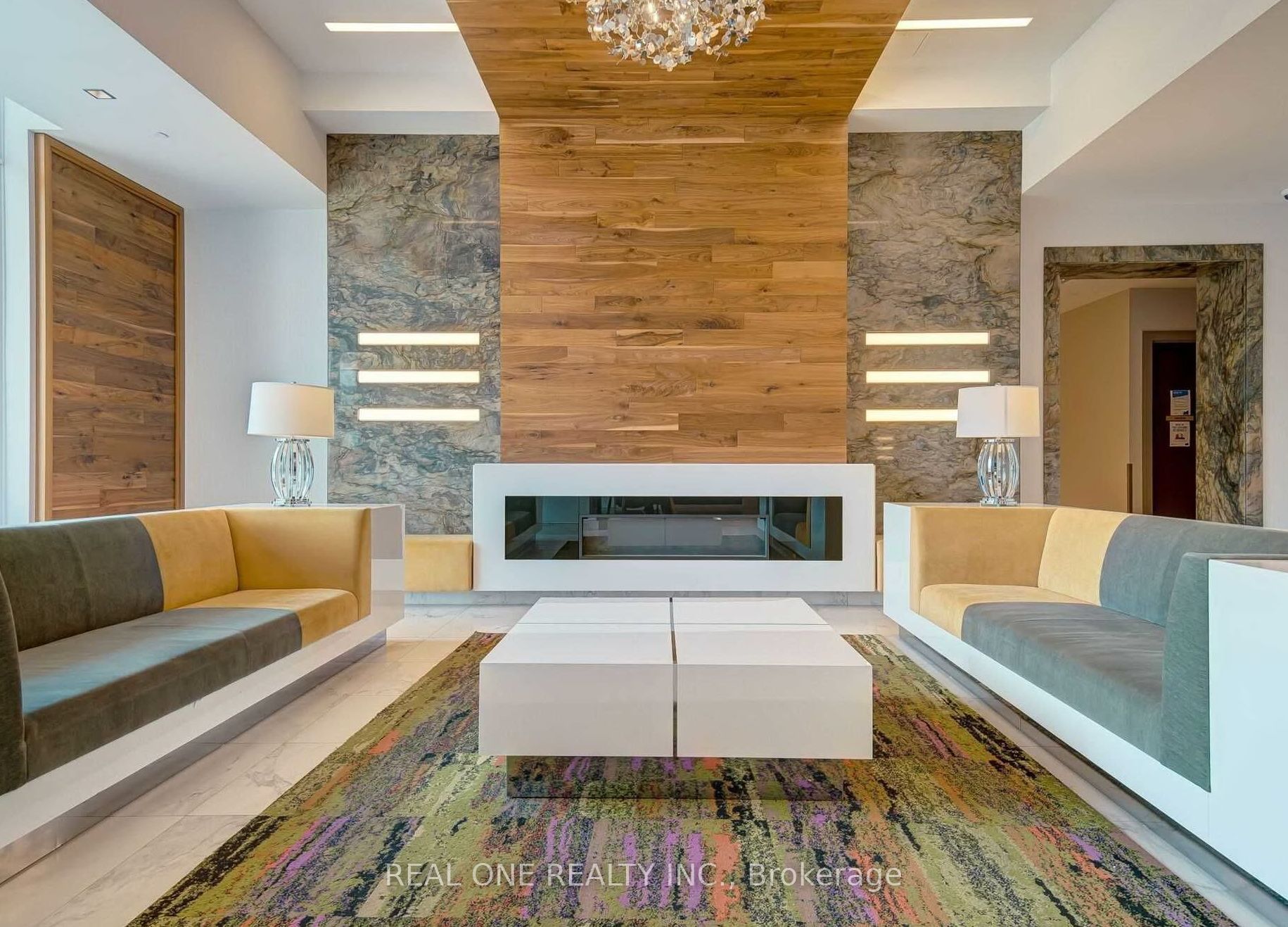 7890 Bathurst Street #208