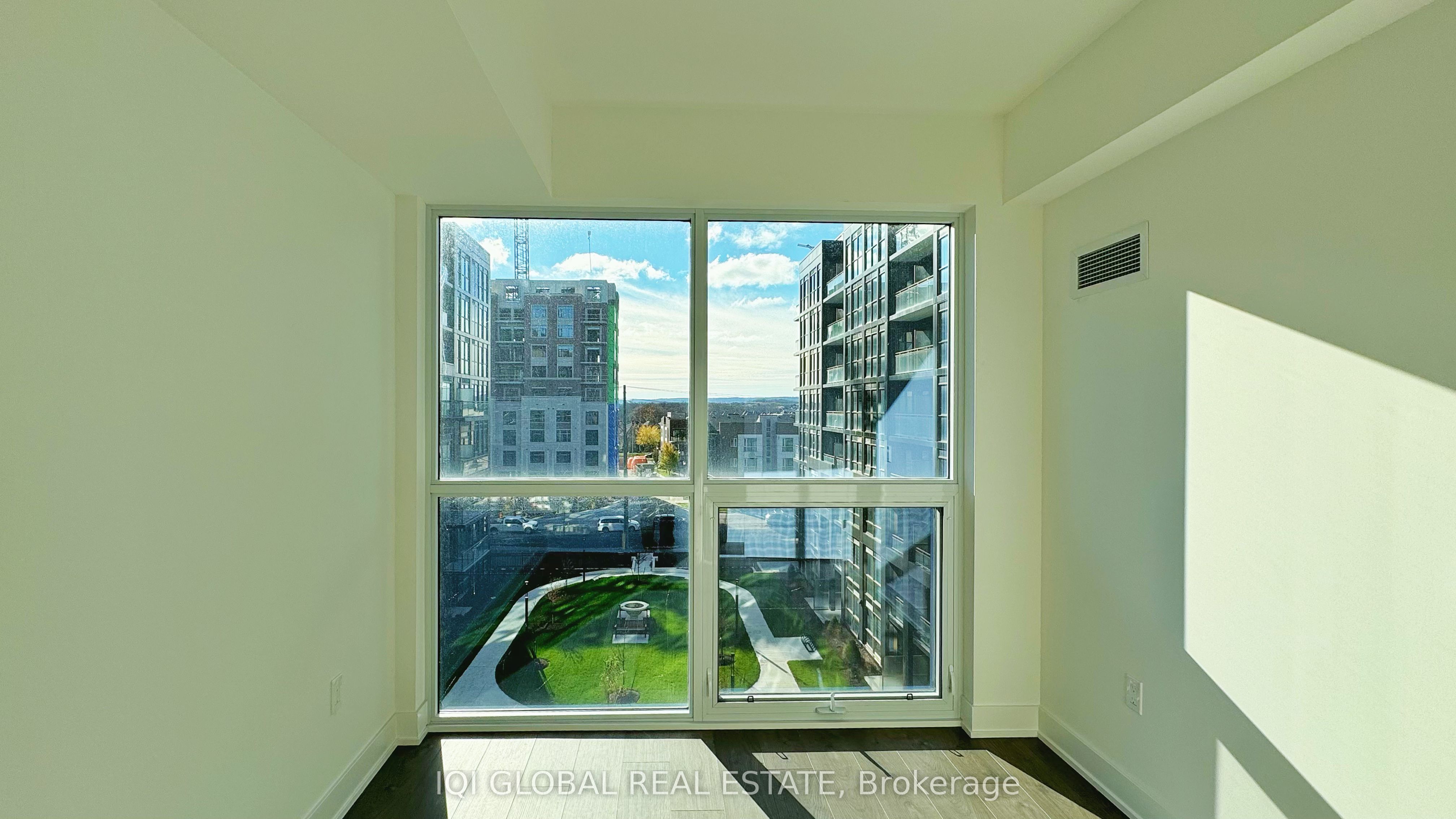 2343 Khalsa Gate 541