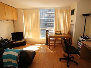 7 Carlton Street 1702