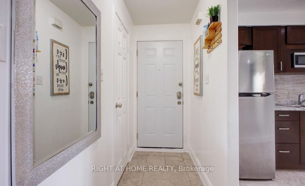 Photo of 3040 Constitution Boulevard #141, Mississauga, ON L4Y 3X7 (MLS # W13210884)