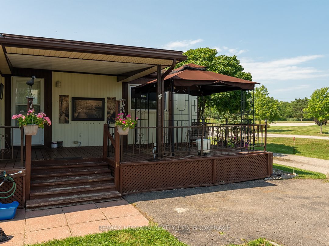 3033 Townline Road 1