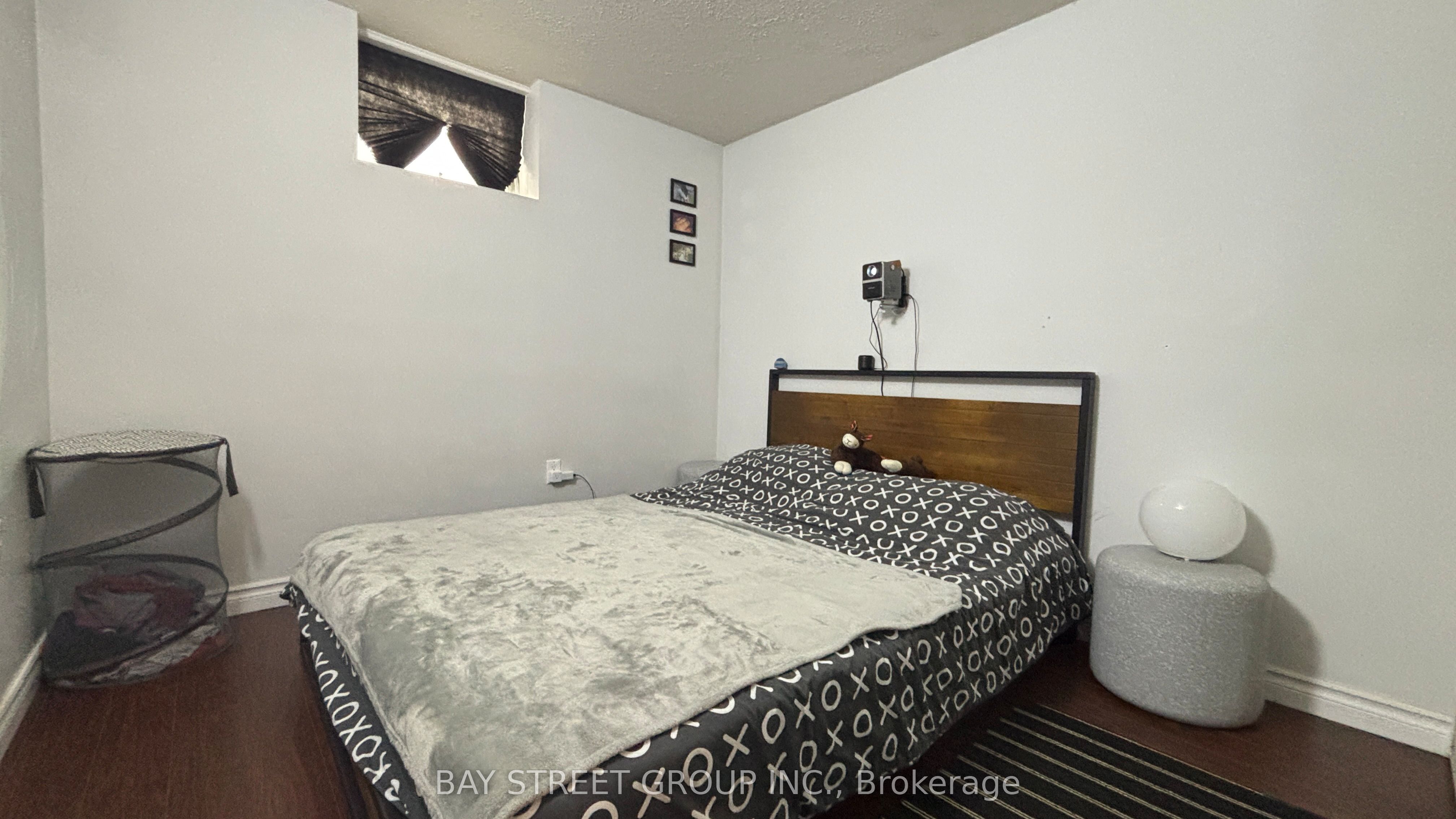 1242 Mcbride Avenue Lower 1