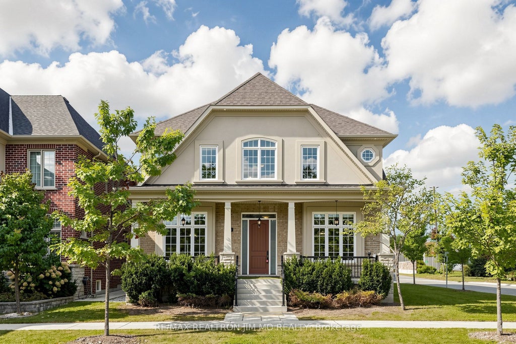 Photo of 18 Tralee Court, Markham, ON L6C 0V1 (MLS # N13852862)