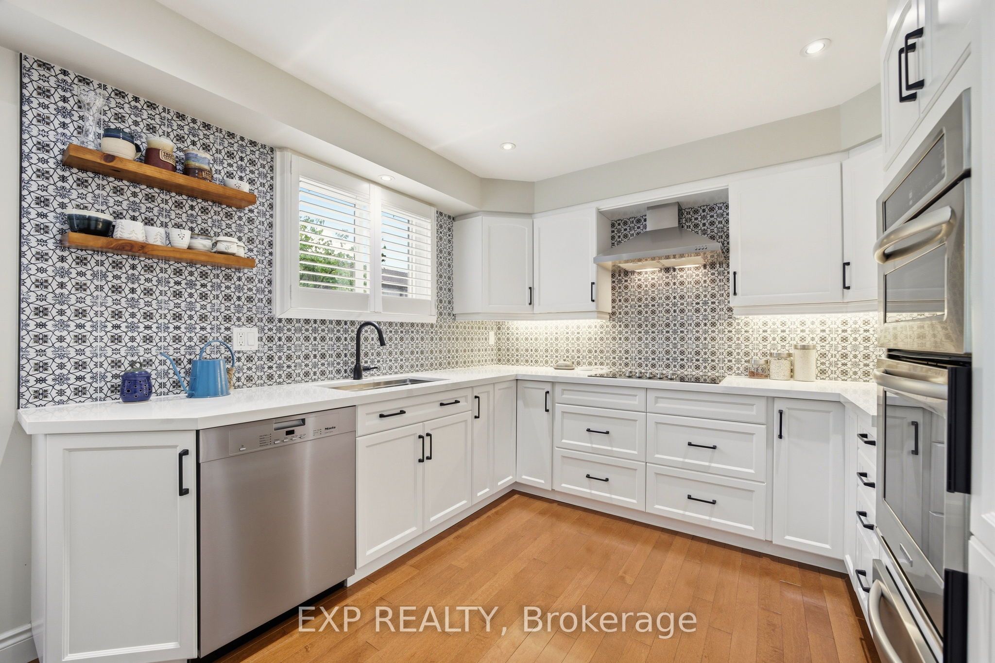 1010 Walden Circle 2