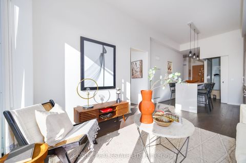 Photo of 8 Hillsdale Avenue E #932, Toronto, ON M4S 0B2 (MLS # C12483896) Photo of 8 Hillsdale Avenue E #932, Toronto, ON M4S 0B2 (MLS # C12483896)