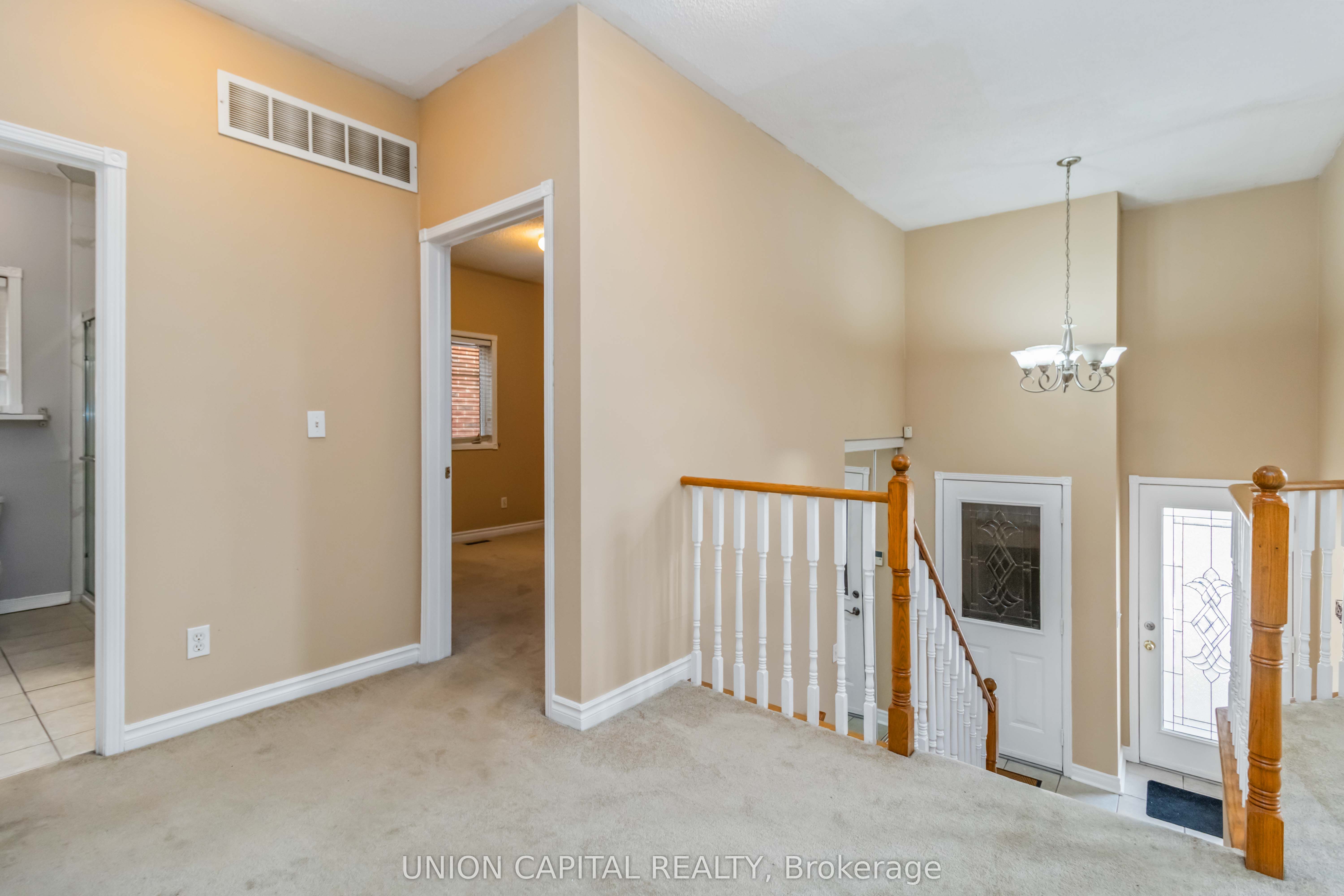 639 Twain Avenue Main