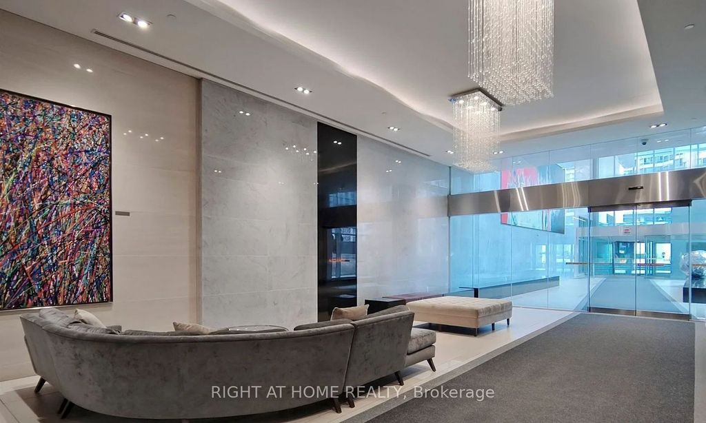 Photo of 386 Yonge Street #5016, Toronto, ON M5B 0A5 (MLS # C13563646)