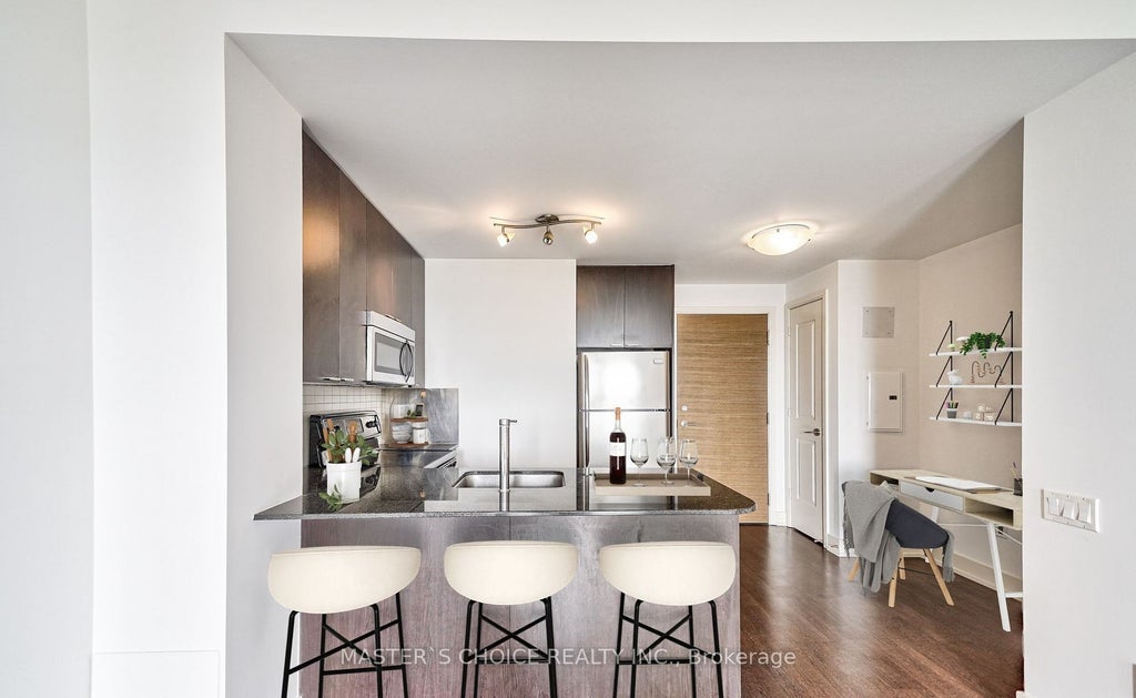 Photo of 23 Sheppard Avenue E #2707, Toronto, ON M2N 0C8 (MLS # C13807582)