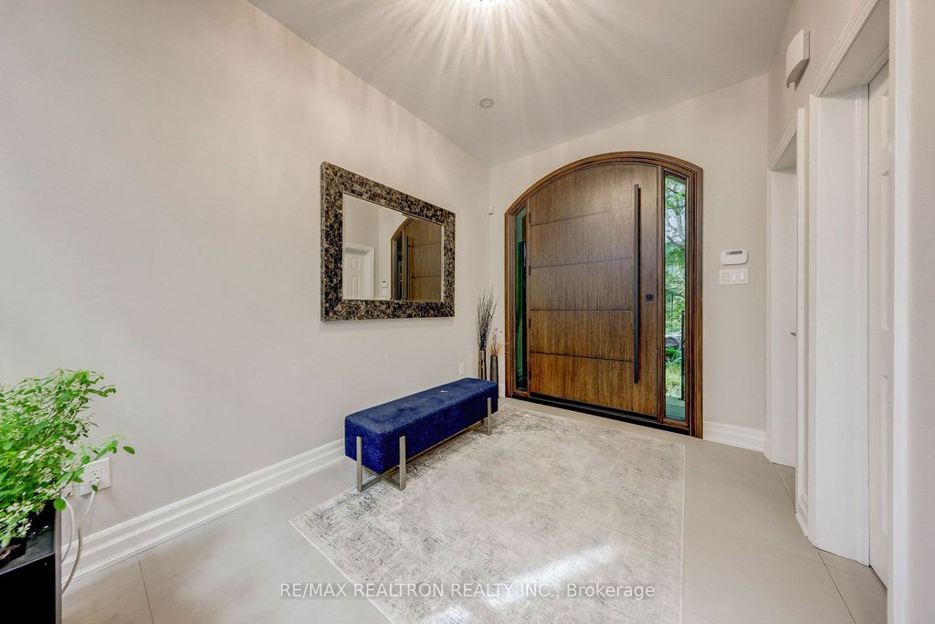 Photo of 535 Brookdale Avenue, Toronto, ON M5M 1S1 (MLS # C12414986)