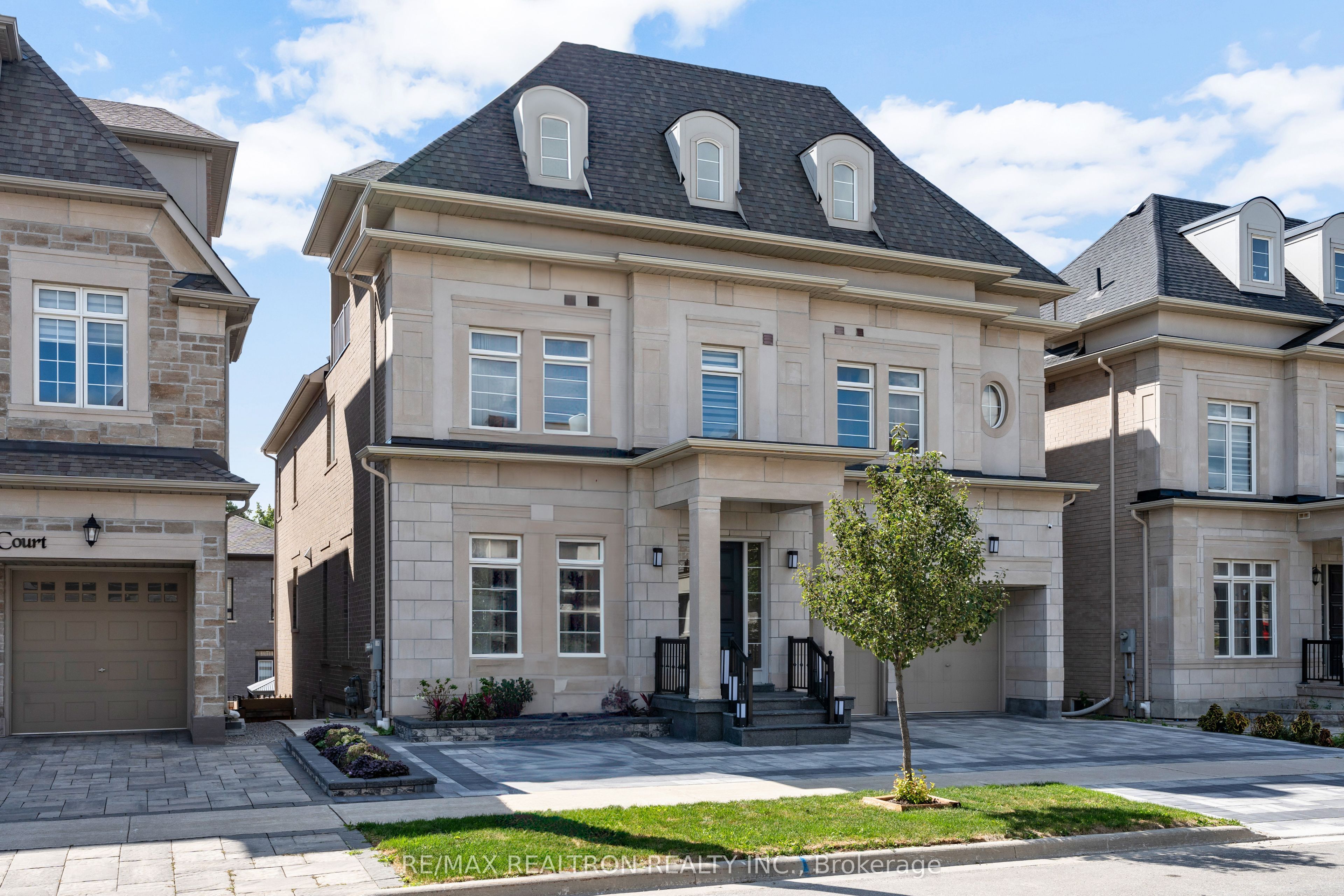 7 Aspy Court