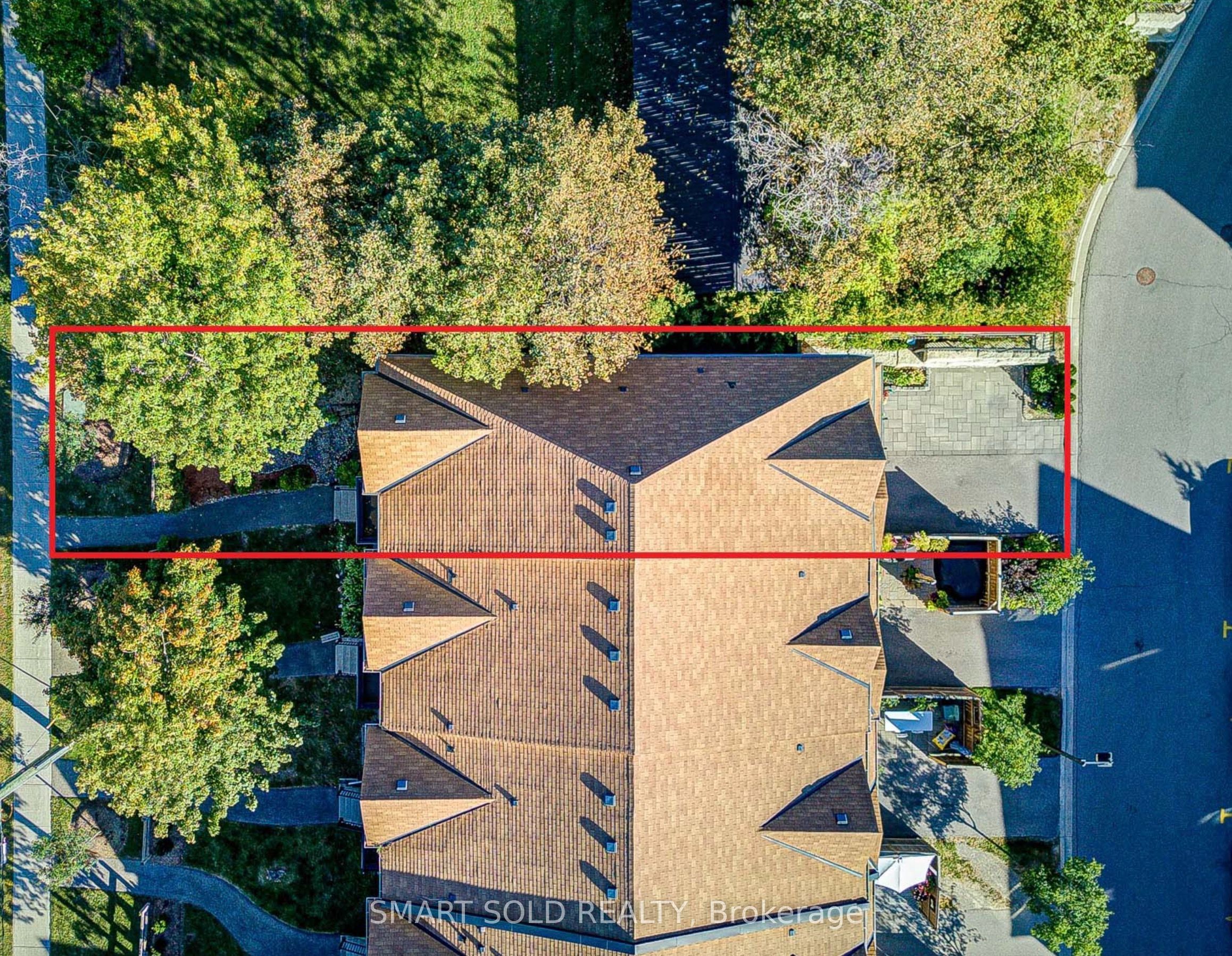 8777 Dufferin Street 22