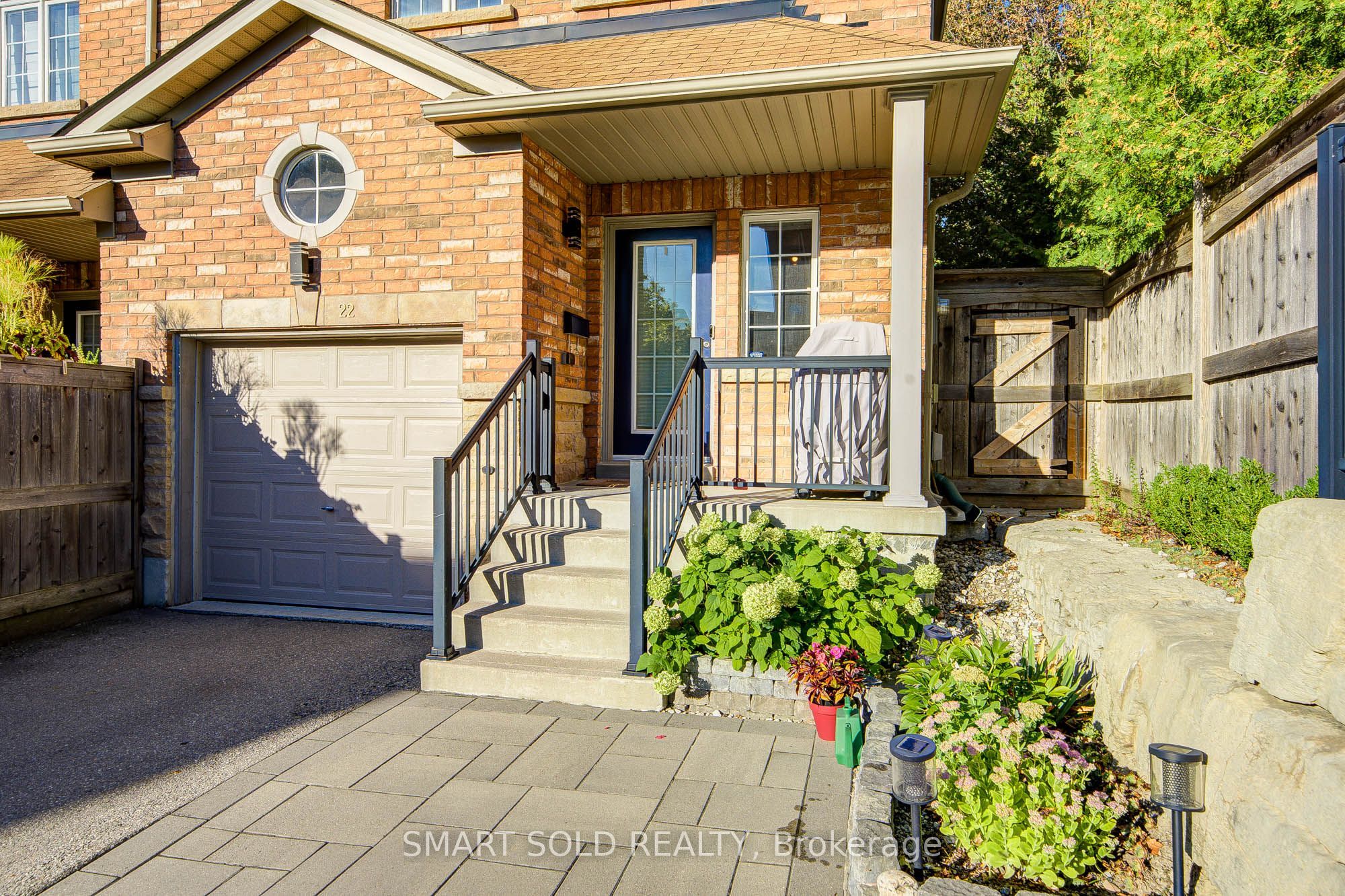 8777 Dufferin Street 22