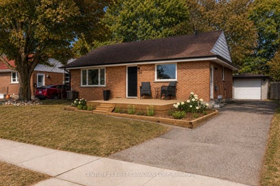 36 Edgewood Drive Kitchener ON N2M 2A1