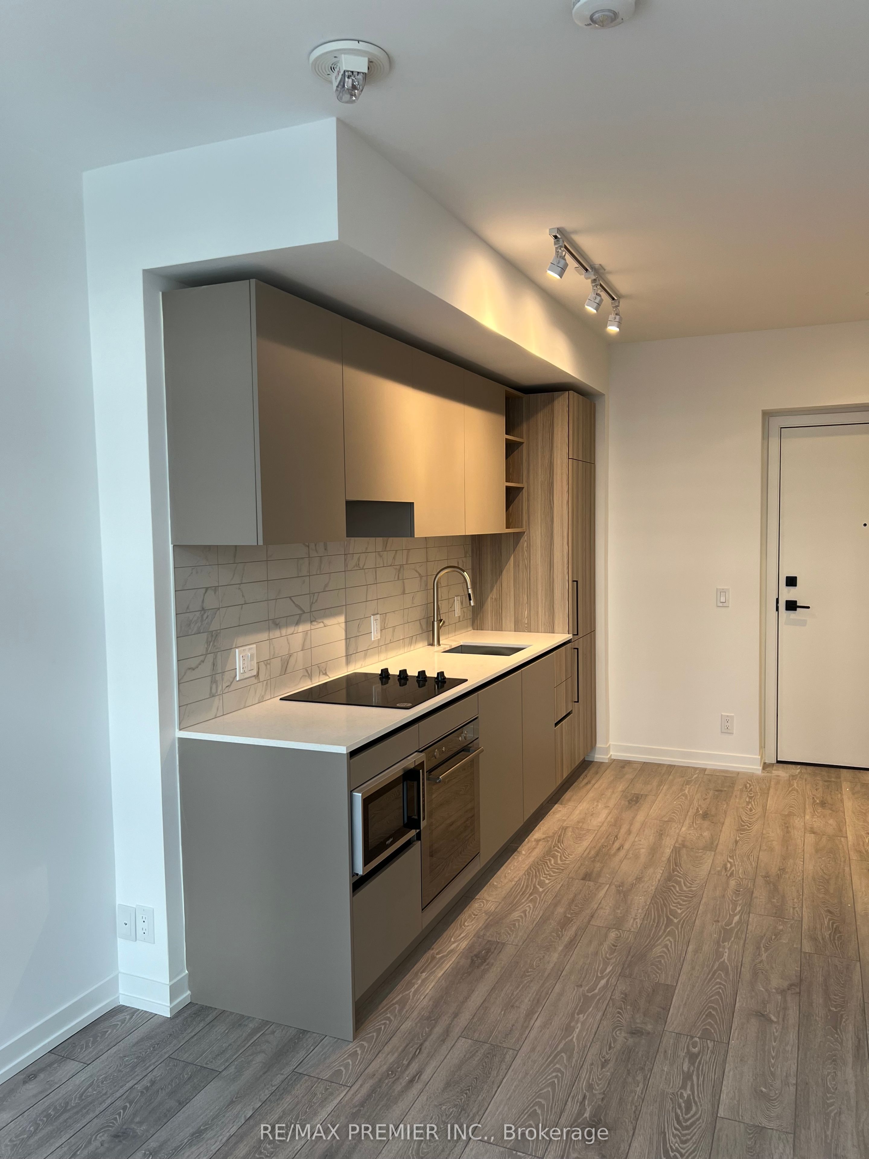 55 Mercer Street 1007