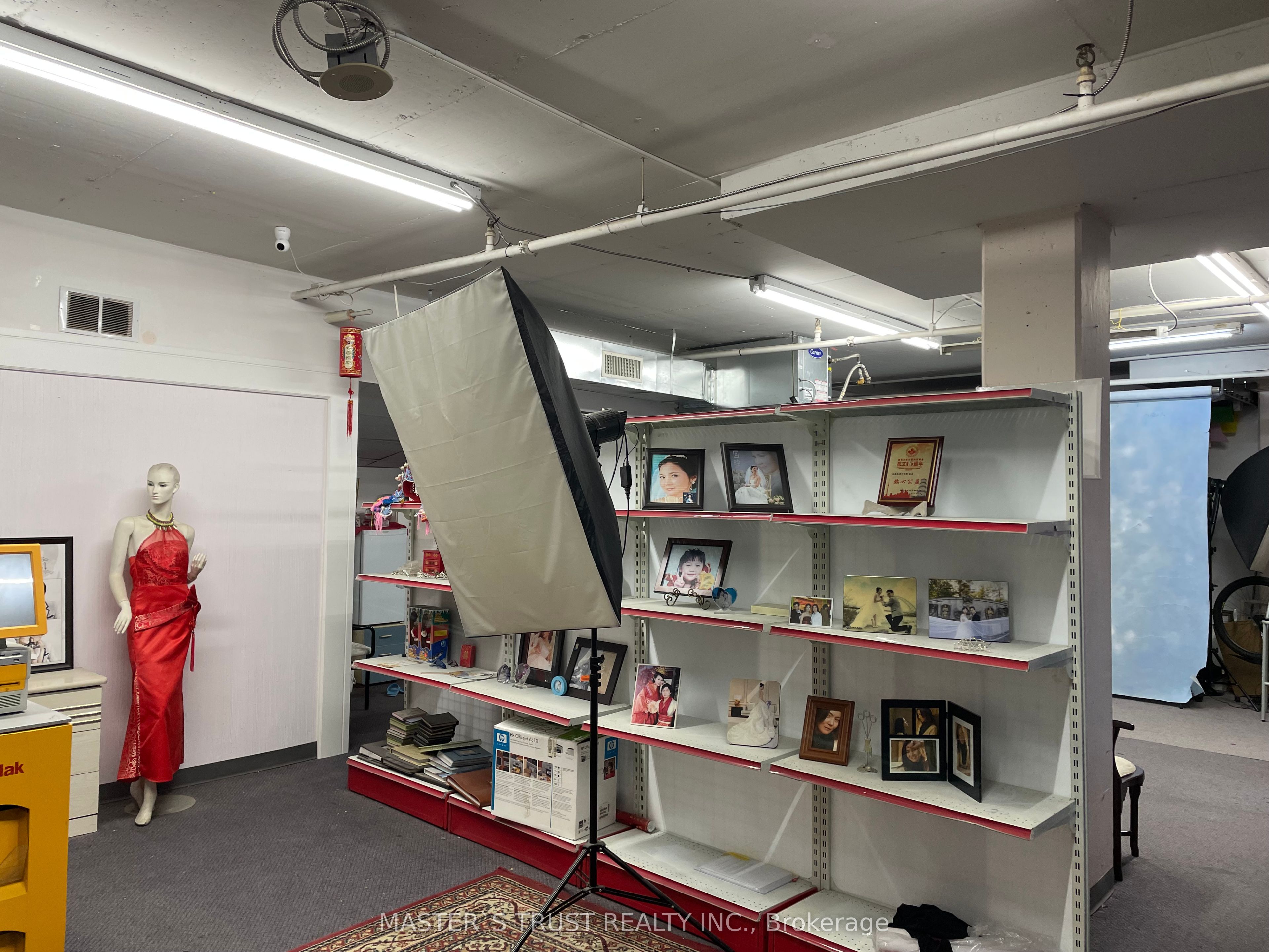 222 Spadina Avenue C1 & C2